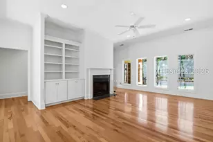 37 Crooked Pond Dr, Hilton Head Island, SC 29926 - Photo 5