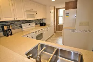9 Harbourside Ln, Hilton Head Island, SC 29928 - Photo 5
