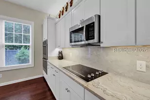 8 Creekstone Dr, Hilton Head Island, SC 29926 - Photo 17