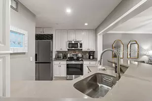 107 Lighthouse Rd, Hilton Head Island, SC 29928 - Photo 11