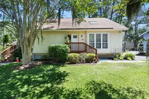 48 Salt Marsh Dr, Hilton Head Island, SC 29926 - Photo 1