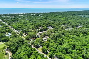 300 Woodhaven Dr, Hilton Head Island, SC 29928 - Photo 25