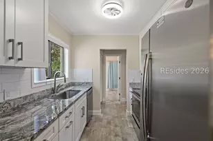 43 Folly Field Rd, Hilton Head Island, SC 29928 - Photo 11