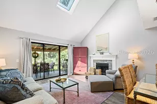 125 Greenwood Dr, Hilton Head Island, SC 29928 - Photo 13