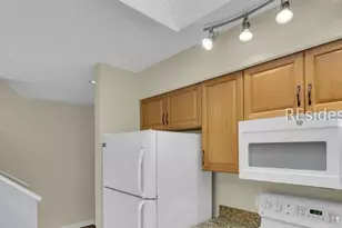 58 Pine Burr Rd, Hilton Head Island, SC 29926 - Photo 13