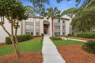 6 Braddock Bluff Dr, Hilton Head Island, SC 29928 - Photo 1