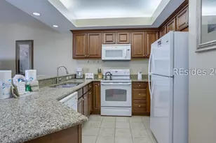 14 Wimbledon Ct, Hilton Head Island, SC 29928 - Photo 17
