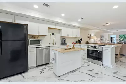 2 William Hilton Parkway #407, Hilton Head Island, SC 29926 - Photo 9