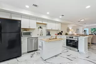 2 William Hilton Pkwy, Hilton Head Island, SC 29926 - Photo 9