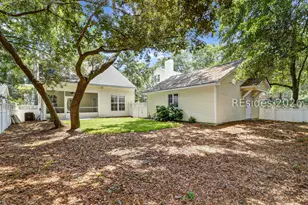 49 Timbercrest Cir, Hilton Head Island, SC 29926 - Photo 33