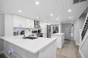 113 Shipyard Dr, Hilton Head Island, SC 29928 - Photo 11