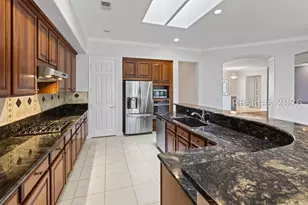116 Lake Somerset Cir, Bluffton, SC 29909 - Photo 13