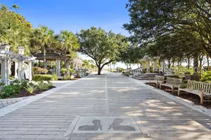 25 Deallyon Ave, Hilton Head Island, SC 29928 - Photo 1