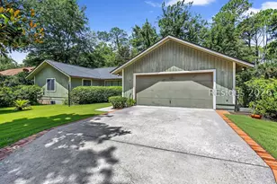7 Bay Pines Dr, Hilton Head Island, SC 29928 - Photo 1