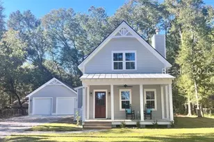 9 Attaway Ln, Beaufort, SC 29007 - Photo 1