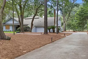 9 Fort Walker Dr, Hilton Head Island, SC 29928 - Photo 3