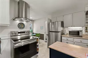 25 Fernwood Ct, Hilton Head Island, SC 29926 - Photo 11