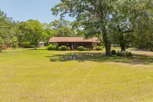 3958 Pineland Rd, Varnville, SC 29944 - Photo 3
