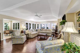 19 Water Oak Dr, Hilton Head Island, SC 29928 - Photo 5