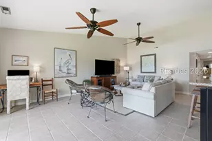 8 Braddock Bluff Dr, Hilton Head Island, SC 29928 - Photo 17