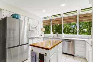 40 Planters Wood Dr, Hilton Head Island, SC 29928 - Photo 13