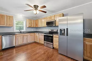 1502 Palmetto Dr, Beaufort, SC 29902 - Photo 15