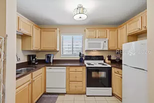 663 William Hilton Pkwy, Hilton Head Island, SC 29928 - Photo 17