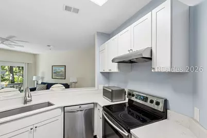 19 Lemoyne Avenue #23, Hilton Head Island, SC 29928 - Photo 7