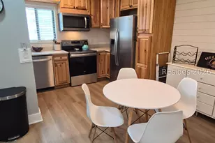663 William Hilton Pkwy, Hilton Head Island, SC 29928 - Photo 7