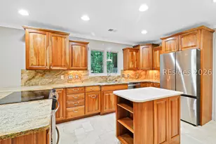 3 Deerfield Rd, Hilton Head Island, SC 29926 - Photo 15