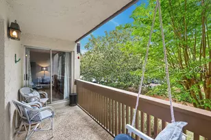 6 Braddock Bluff Dr, Hilton Head Island, SC 29928 - Photo 9