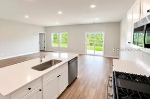 933 Sweetbay Dr, Hardeeville, SC 29927 - Photo 5