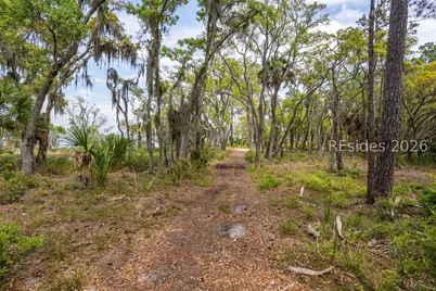 230 Old Plantation Drive W, Beaufort, SC 29907 - Photo 11