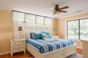 36 Deallyon Ave, Hilton Head Island, SC 29928 - Photo 9