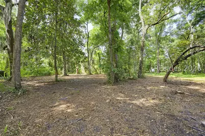 121 Spanish Point Drive, Beaufort, SC 29902 - Photo 17