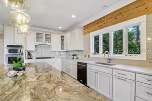 12 Pelican Watch Ct, Hilton Head Island, SC 29926 - Photo 21