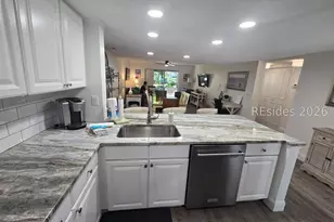 26 S Forest Beach Dr, Hilton Head Island, SC 29928 - Photo 9