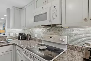 26 S Forest Beach Dr, Hilton Head Island, SC 29928 - Photo 11