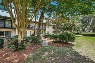 26 S Forest Beach Dr, Hilton Head Island, SC 29928 - Photo 5