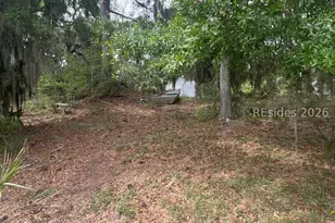 38 Escamacu Cir, Saint Helena Island, SC 29920 - Photo 5