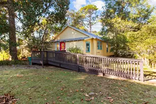 27 Calhoun St, Bluffton, SC 29910 - Photo 9