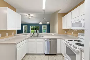 107 Heartstone Cir, Bluffton, SC 29910 - Photo 7