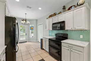 47 Thomas Sumter St, Beaufort, SC 29907 - Photo 9