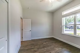 327 Fort Sullivan Dr, Ridgeland, SC 29936 - Photo 35