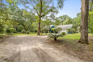 36 Sea Gull Dr, Beaufort, SC 29907 - Photo 3