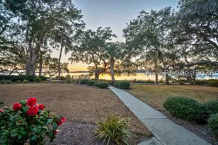 71 Skull Creek Dr, Hilton Head Island, SC 29926 - Photo 27
