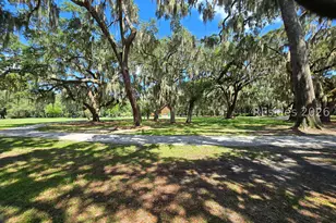 1403 Newcastle St, Beaufort, SC 29902 - Photo 23