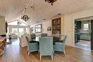 21 Barnacle Rd, Hilton Head Island, SC 29928 - Photo 5