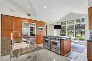 75 Baynard Cove Rd, Hilton Head Island, SC 29928 - Photo 11