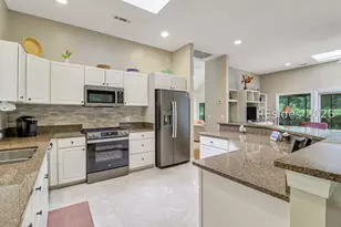 5 Royal James Dr, Hilton Head Island, SC 29926 - Photo 9